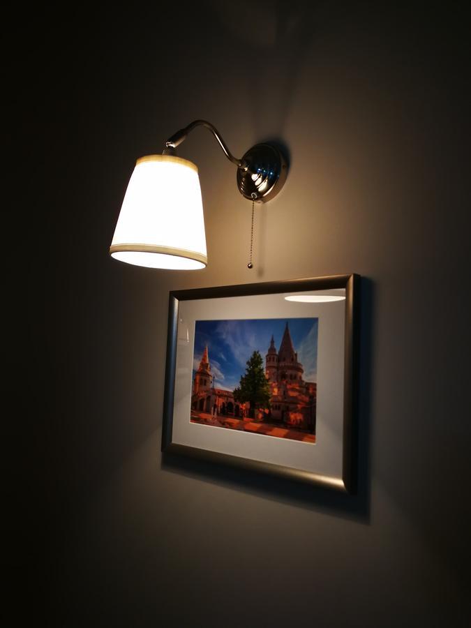 Couette-café The Cream 2*